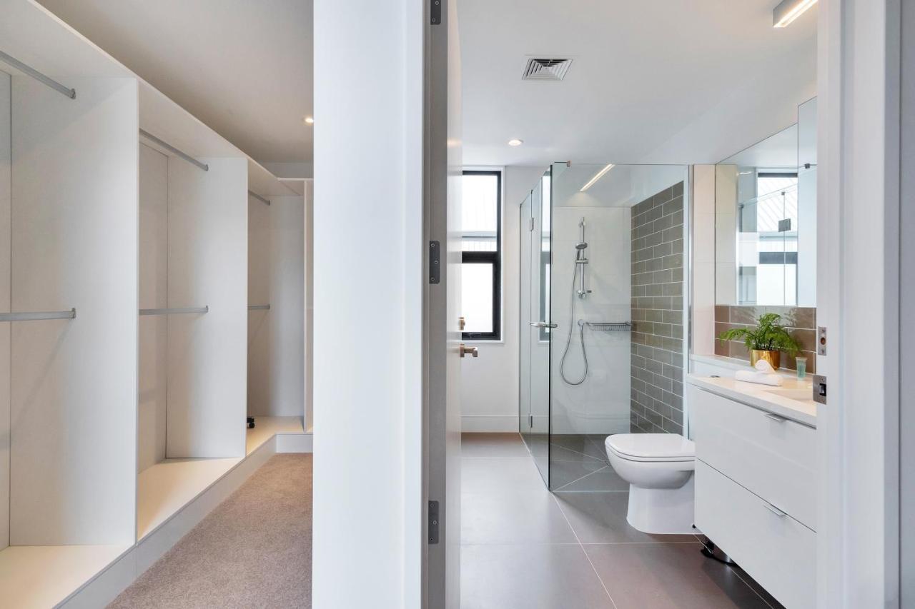 הוילה אוקלנד Blissful Breeze Townhouse With Parking And Patio מראה חיצוני תמונה